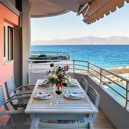 Διαμέρισμα Marina View Sea Front *